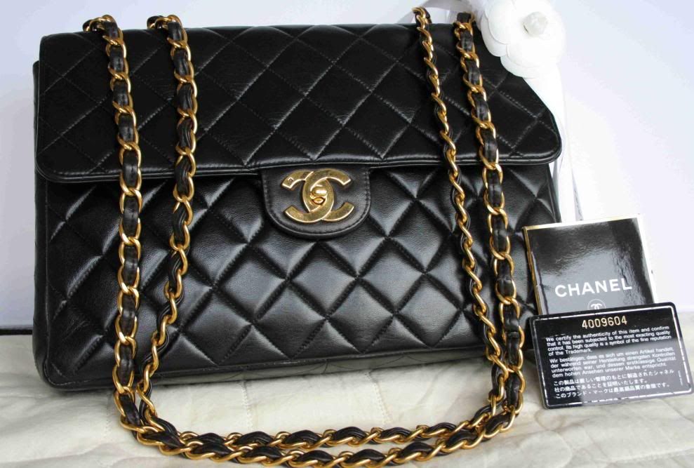 chanel classic flap bag 30cm